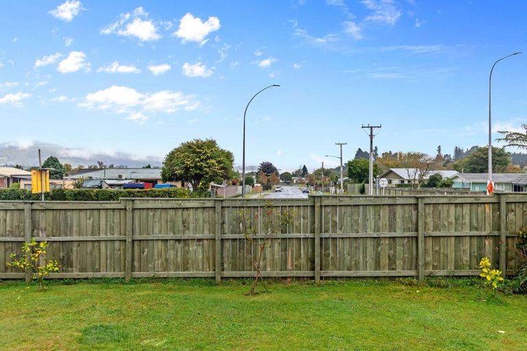 Photo of property in 399 Te Ngae Road, Owhata, Rotorua, 3010