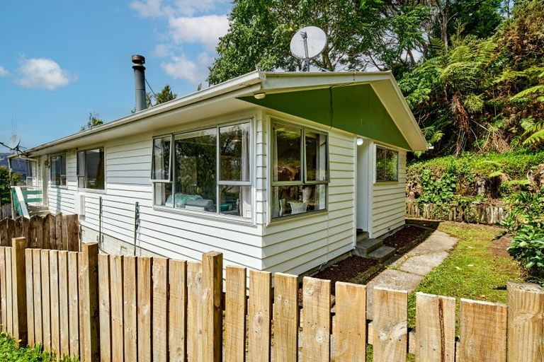 Photo of property in 21b Puriri Street, Wainuiomata, Lower Hutt, 5014
