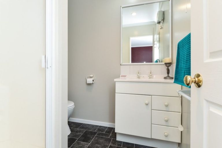 Photo of property in 7 Friesian Place, Grandview Heights, Hamilton, 3200