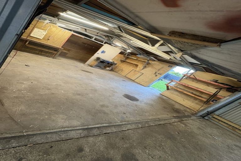 Photo of property in 19 Westcott Street, Dallington, Christchurch, 8061