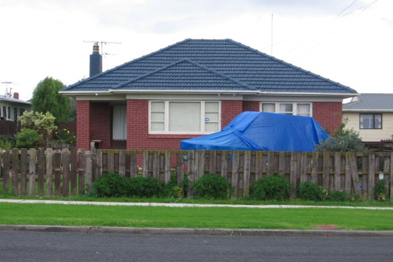 Photo of property in 2/15 Ballance Avenue, Papatoetoe, Auckland, 2104