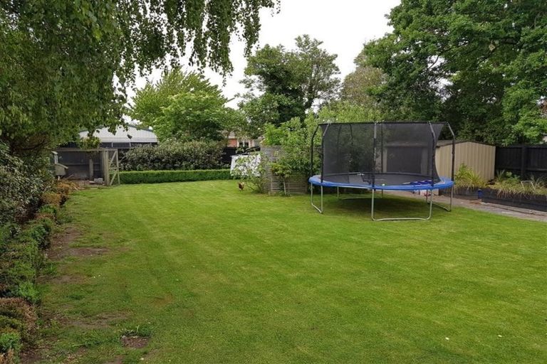 Photo of property in 106 Tomes Road, St Albans, Christchurch, 8052