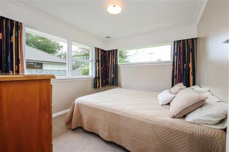 Photo of property in 30 Skerries Street, Outram, 9019