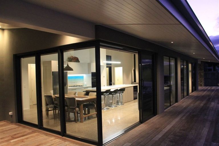 Photo of property in 37 Aquila Drive, Whitianga, 3510