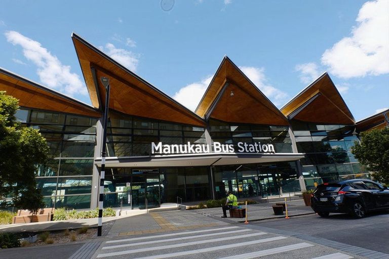 Photo of property in Twin Towers, 805/17 Putney Way, Manukau, Auckland, 2104