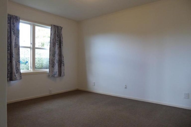 Photo of property in 24 Voltaire Street, Karori, Wellington, 6012