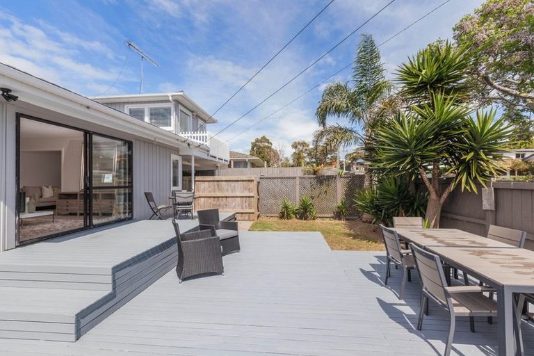 Photo of property in 1/30 Eastern Beach Road, Eastern Beach, Auckland, 2012