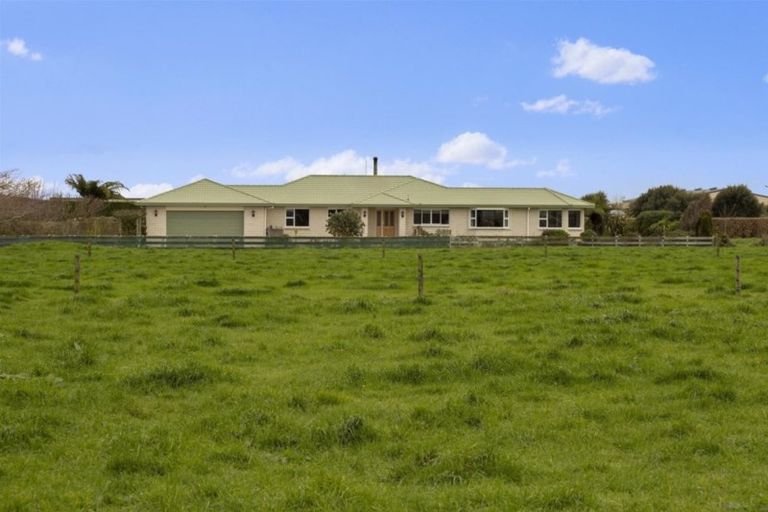 Photo of property in 281 Waihi Road, Hawera, 4673