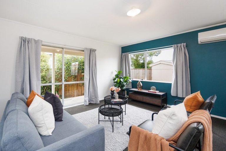 Photo of property in 20b Hilton Grove, Kelvin Grove, Palmerston North, 4414