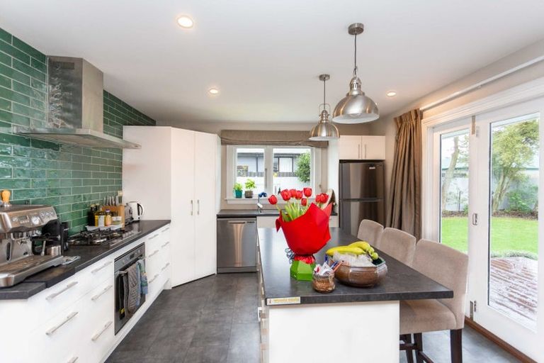 Photo of property in 93 Coronation Street, Spreydon, Christchurch, 8024