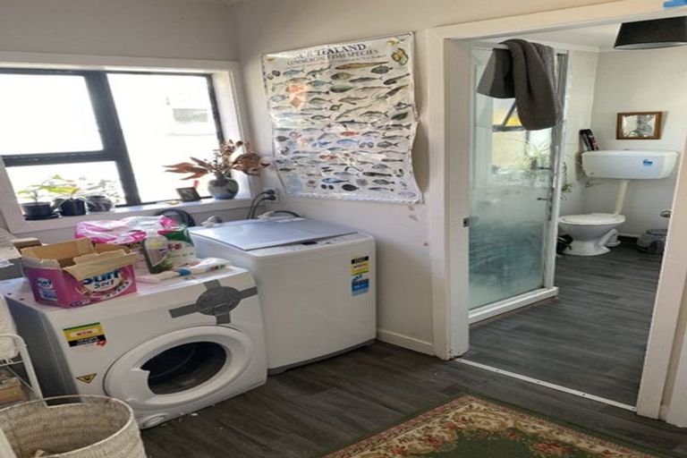 Photo of property in 43 Hall Street, Newtown, Wellington, 6021