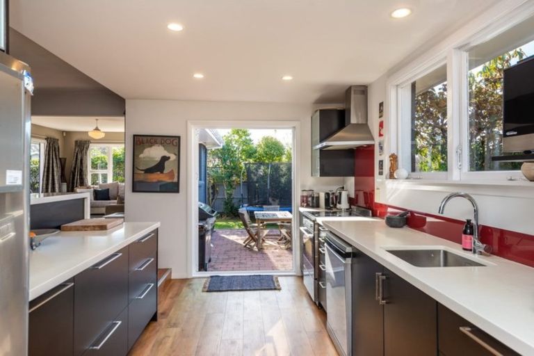 Photo of property in 66 Ranfurly Street, St Albans, Christchurch, 8014