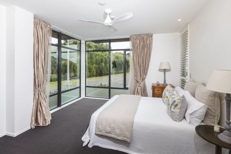 Photo of property in 1/2a Dorset Street, Christchurch Central, Christchurch, 8013