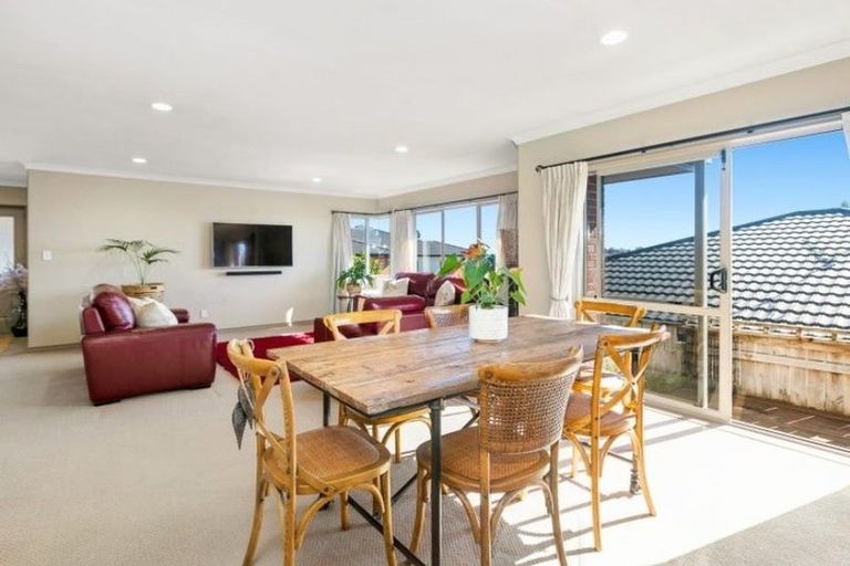 Photo of property in 10 Verona Way, Judea, Tauranga, 3110