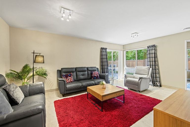 Photo of property in 1 Henridge Place, Avonhead, Christchurch, 8042