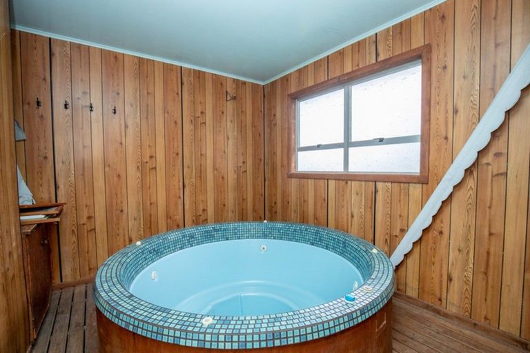 Photo of property in 267 River Road, Ngatea, 3597