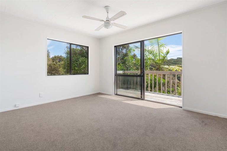 Photo of property in 79 Yorke Road, Haruru, 0204