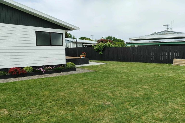 Photo of property in 5 Sequoia Place, Pukete, Hamilton, 3200