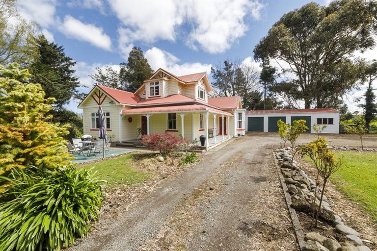 Photo of property in 1403a State Highway 1, Marton, 4787