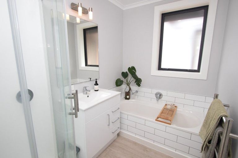 Photo of property in 71 Thomson Street, Tinwald, Ashburton, 7700