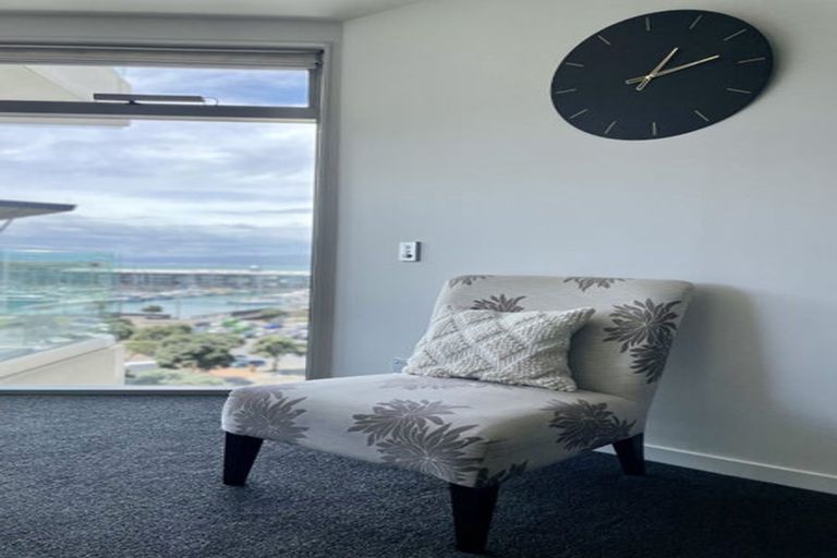 Photo of property in Piermont Apartments, 7b/82 Cable Street, Te Aro, Wellington, 6011