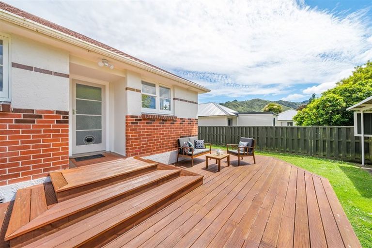 Photo of property in 4 Ventura Avenue, Ebdentown, Upper Hutt, 5018
