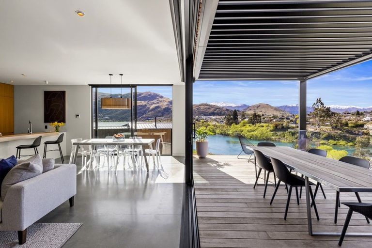 Photo of property in 13 Old Homestead Place, Kawarau Falls, Queenstown, 9300