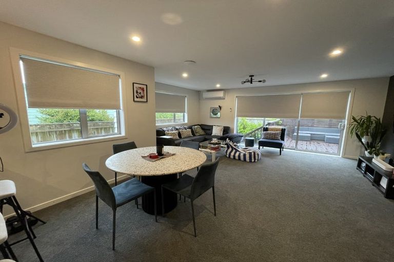 Photo of property in 23e Hinau Street, Tawa, Wellington, 5028
