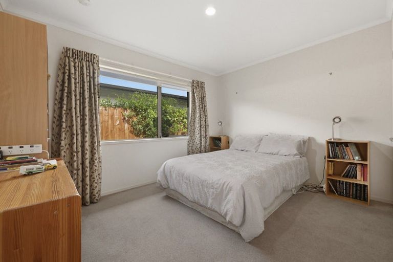 Photo of property in 15 Teal Place, Pyes Pa, Tauranga, 3112