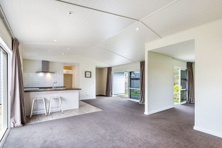 Photo of property in 12 Windsor Street, Richmond Heights, Taupo, 3330