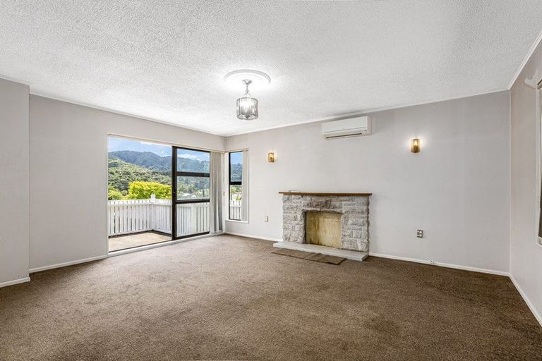 Photo of property in 65 Coast Road, Wainuiomata, Lower Hutt, 5014