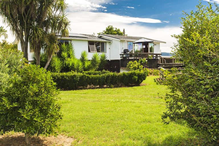 Photo of property in 566 Wharerata Road, Patutahi, Gisborne, 4072