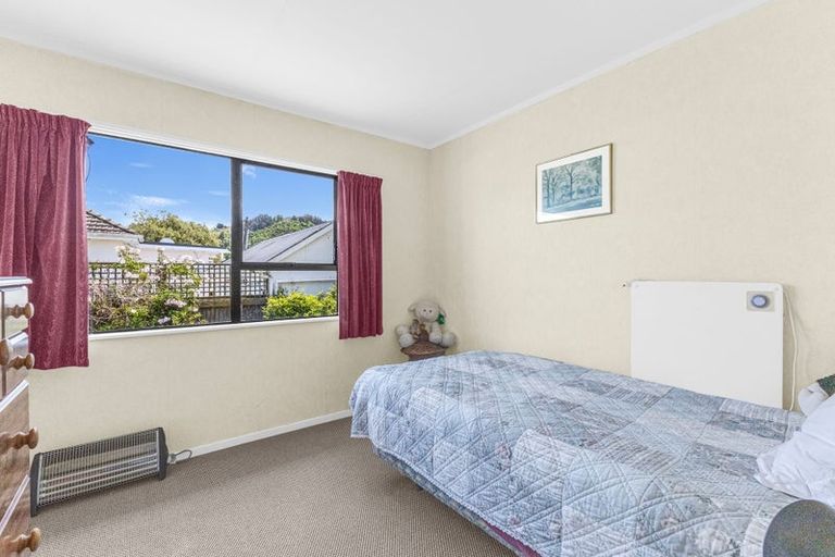 Photo of property in 2 Hodge Place, Aramoho, Whanganui, 4500