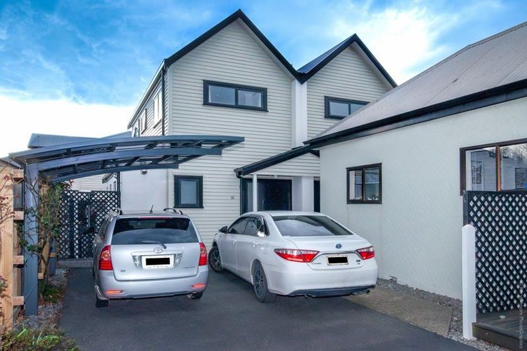 Photo of property in 2/18 Kenilworth Street, Addington, Christchurch, 8024