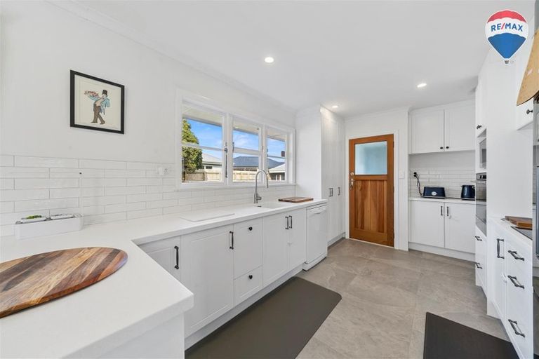 Photo of property in 216 Taita Drive, Avalon, Lower Hutt, 5011