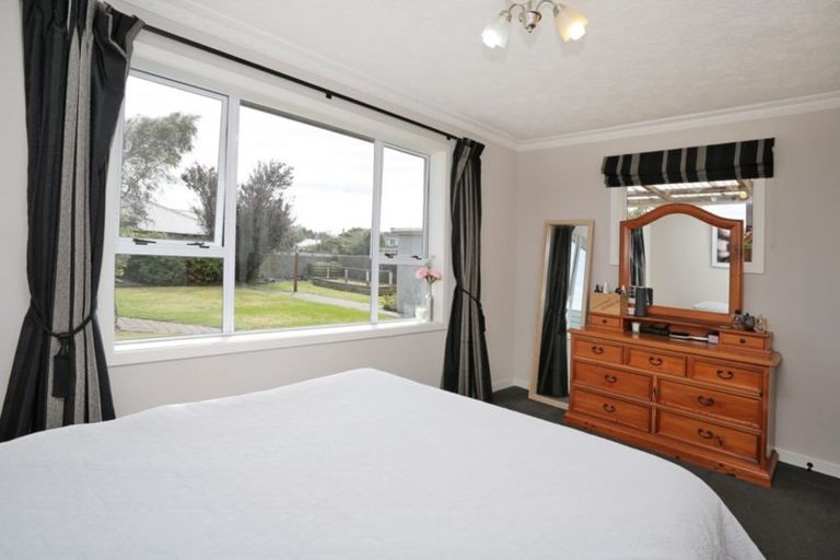 Photo of property in 96 Cargill Street, Waikiwi, Invercargill, 9810