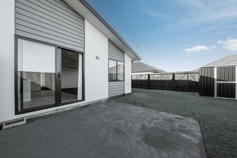 Photo of property in 3 Hunia Place, Hei Hei, Christchurch, 8042