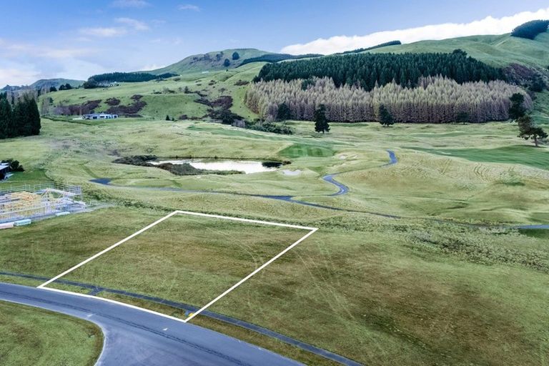 Photo of property in 36 The Fairways, Kinloch, Taupo, 3377