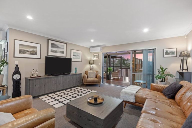 Photo of property in 5 Te Otinga Place, Pyes Pa, Tauranga, 3112