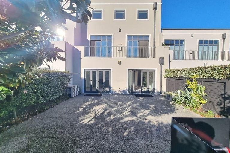 Photo of property in 24 Country Club Terrace, Northwood, Christchurch, 8051
