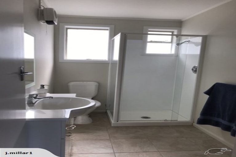 Photo of property in 2/22 Holly Road, St Albans, Christchurch, 8014