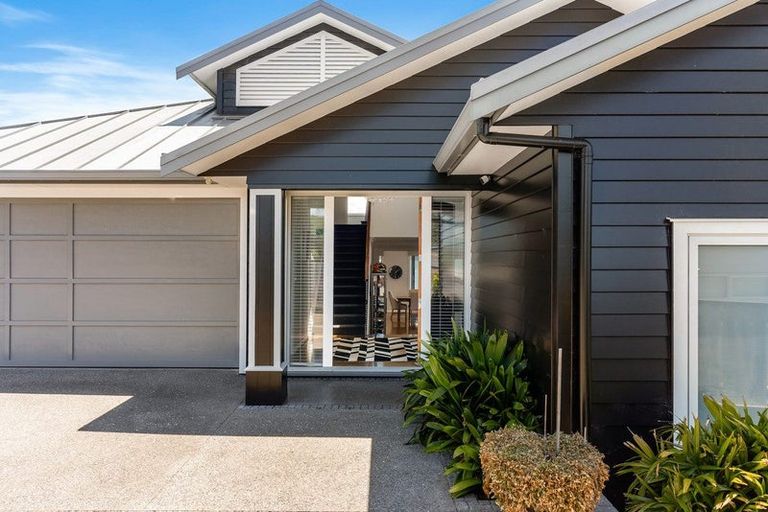 Photo of property in 17 Golden Hills Drive, Pauanui, Hikuai, 3579