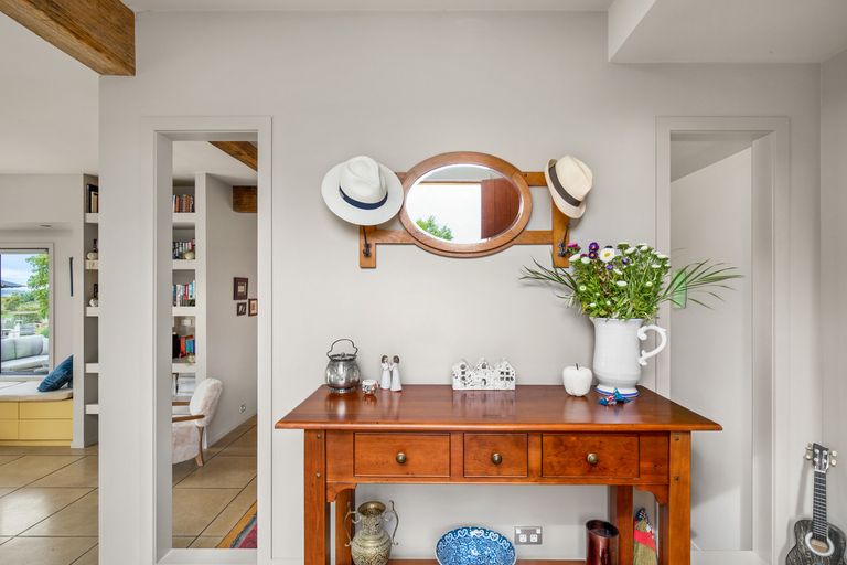 Photo of property in 10 Old Golf Course Road, Bridge Hill, Alexandra, 9320