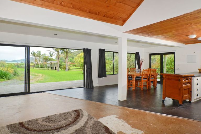 Photo of property in 1893 Russell Road, Helena Bay, Hikurangi, 0184