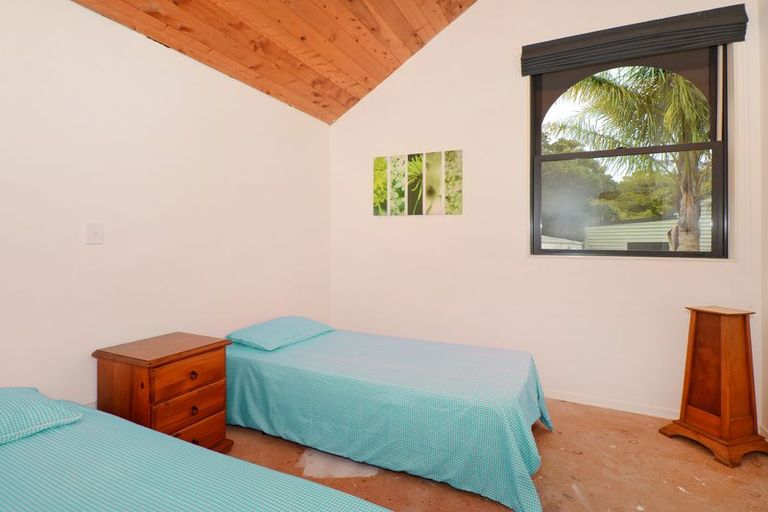 Photo of property in 1893 Russell Road, Helena Bay, Hikurangi, 0184