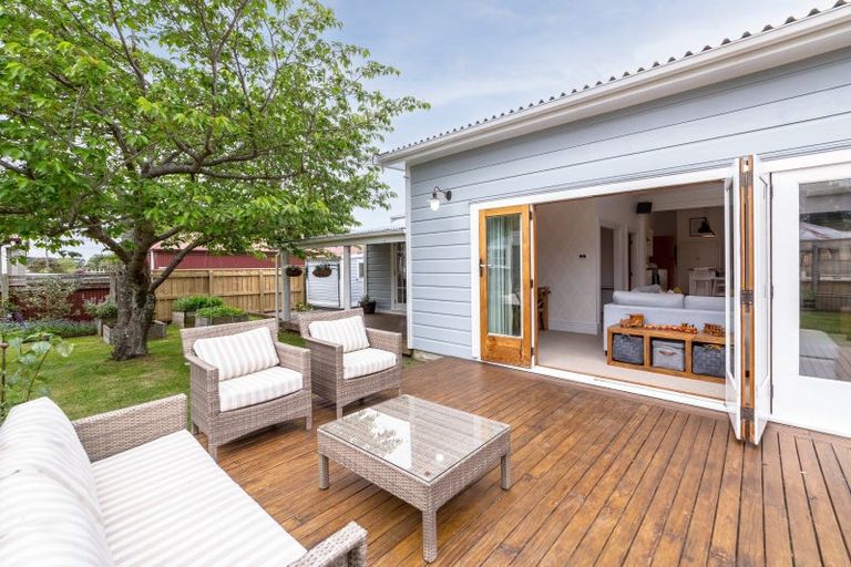 Photo of property in 97 Fox Street, Featherston, 5710