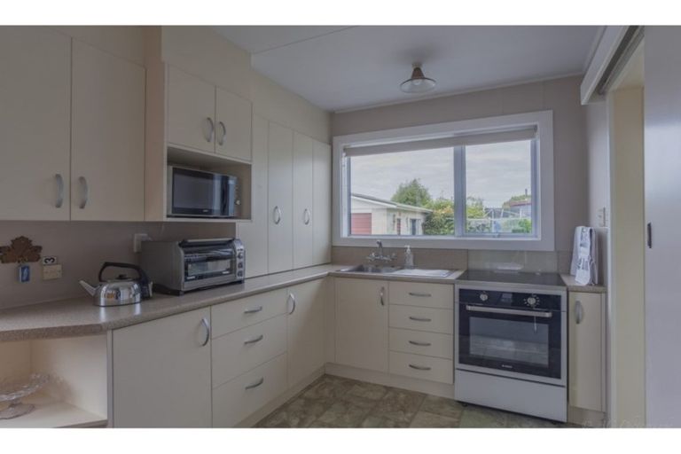 Photo of property in 3/9 Oxford Street, West End, Timaru, 7910