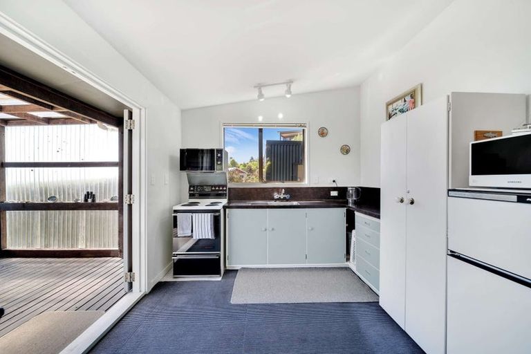 Photo of property in 100 Haven Street, Moeraki, Palmerston, 9482