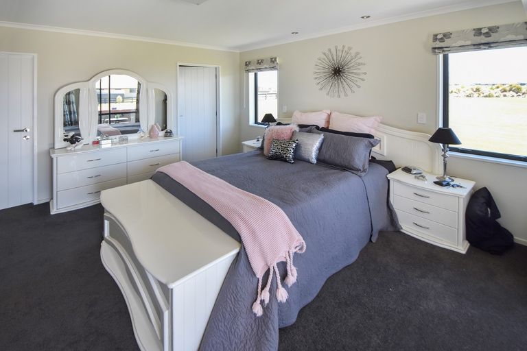 Photo of property in 7 Woodley Avenue, Twizel, 7999