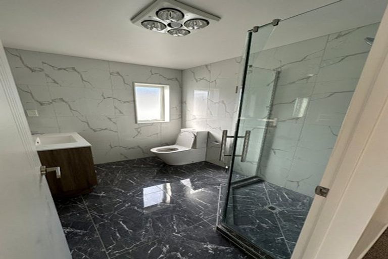 Photo of property in 68 Craigs Way, Hobsonville, Auckland, 0616